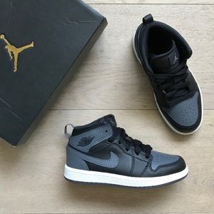 Nike Jordan 1 Mid BP